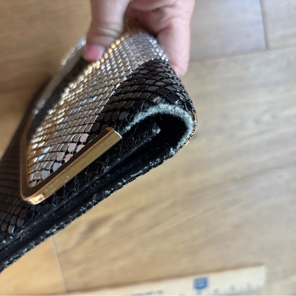 Vintage 60’s-70’s metallic clutch